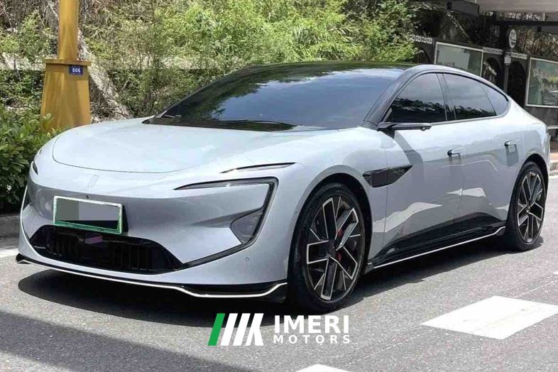 Avatr 12 650 Tri-Laser AWD Performance Edition - car from China