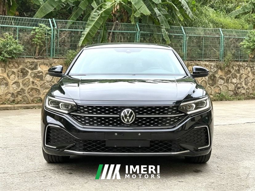 Volkswagen Passat 330TSI Elite Edition