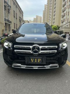 Mercedes-Benz GLB 220 Dynamic - ფოტო 1