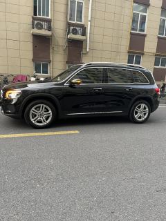 Mercedes-Benz GLB 220 Dynamic - ფოტო 3
