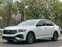 Volkswagen Lavida Advanced 1.5L Automatic Xin Yi Edition - ფოტო 1