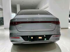 BYD Qin PLUS DM-i 120km Prestigious Edition - ფოტო 5