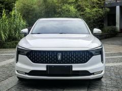Bestune B70 70Anniversary Edition 1.5T Version - фото 2