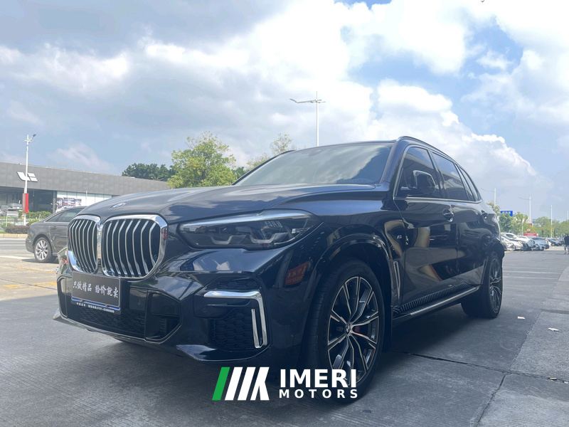 BMW X5 Facelift xDrive30Li M Sport Package - автомобиль из Китая