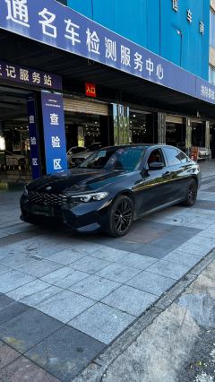 BMW 3 Series 325Li M Sport Midnight Edition Package - ფოტო 1
