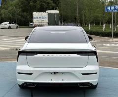 Bestune B70 1.5T Version - ფოტო 8