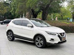 Nissan Qashqai 2.0L Luxury Edition - ფოტო 3