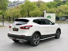 Nissan Qashqai 2.0L Luxury Edition - ფოტო 7