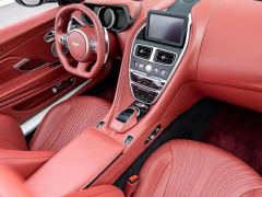 Aston Martin DB11 4.0T V8 Volante - фото 6
