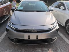 Toyota Corolla Dual-Engine 1.8L Elite Edition - фото 3