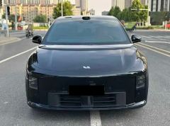 Li Auto i6 AWD Edition - ფოტო 1