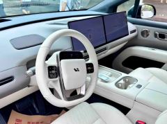 Li Auto i6 AWD Edition - ფოტო 6
