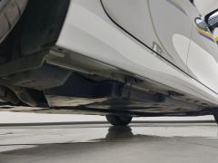 Toyota Camry 2.0GVP Luxury Edition - ფოტო 10