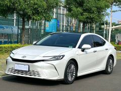Toyota Camry Dual-Engine 2.0HG Prestige Edition - фото 1