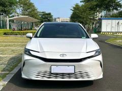 Toyota Camry Dual-Engine 2.0HG Prestige Edition - фото 2