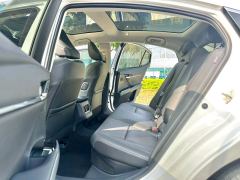 Toyota Camry Dual-Engine 2.0HG Prestige Edition - фото 8