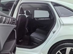 Volkswagen Jetta 3000 300TSI Edition - фото 14