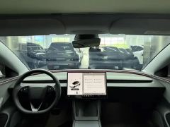 Tesla Model 3 830km Long Range Rear-Wheel Drive - ფოტო 10