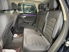 Volkswagen Touareg 3.0T Premium Classic Sports Suit - ფოტო 11
