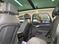 Volkswagen Touareg 3.0T Premium Classic Sports Suit - ფოტო 12