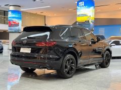 Volkswagen Touareg 3.0T Premium Classic Sports Suit - ფოტო 6