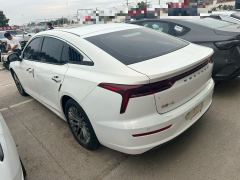 Bestune B70 1.5T Version - фото 7