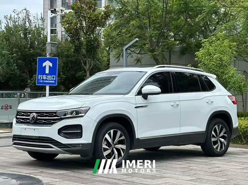Volkswagen Tharu 330TSI 2WD Luxury Edition