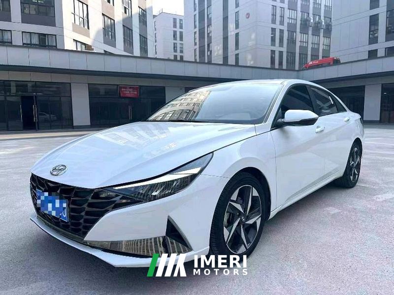 Hyundai Elantra 1.5L CVT Leading Edition