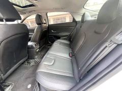 Hyundai Elantra 1.5L CVT Leading Edition - фото 3