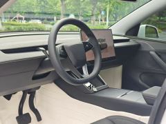 Tesla Model Y L 751km Long Range AWD - photo 4