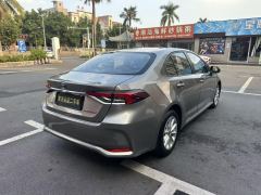 Toyota Corolla Dual-Engine 1.8L E-CVT Elite Edition - ფოტო 11