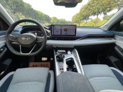 Geely Xingui Xingrui 2.0T Prestigious Edition - фото 14