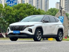 Hyundai Tucson L 1.5T Double Clutch Premium Edition - ფოტო 1