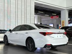 Toyota Avalon 2.5L Automatic Touring Prestige Edition - ფოტო 9