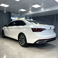 Volkswagen Jetta 300TSI Edition - ფოტო 8