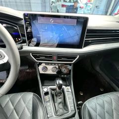 Volkswagen Jetta 300TSI Edition - ფოტო 9