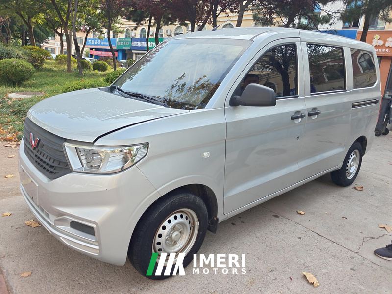 Wuling Hongguang V 1.5L Edition 5 - car from China