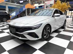 Hyundai Elantra 1.5L CVT Luxury - photo 1
