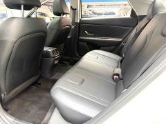 Hyundai Elantra 1.5L CVT Luxury - photo 7