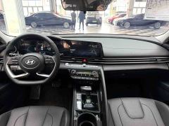 Hyundai Elantra 1.5L CVT Luxury - photo 8