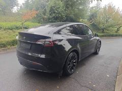 Tesla Model Y Standard Range RWD - фото 9