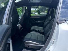 Tesla Model Y L 751km Long Range AWD - photo 9