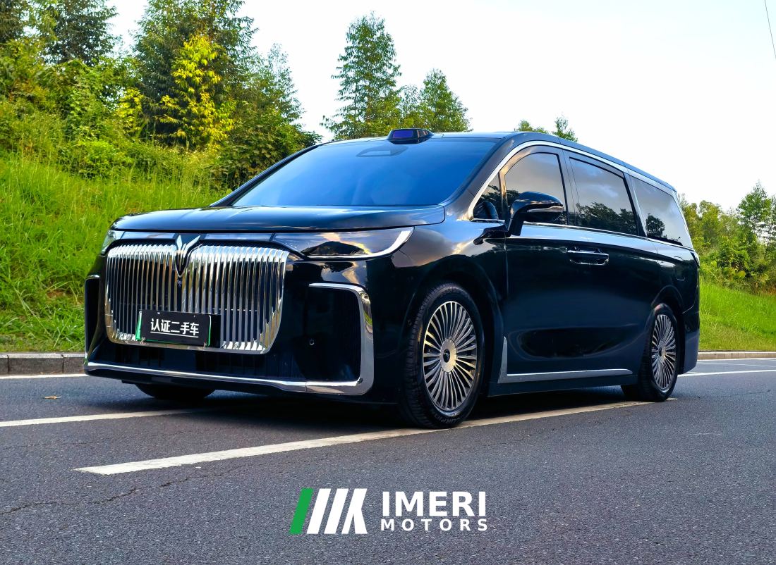 Voyah Dreamer Edition 1.5T 235km AWD Edition - car from China