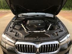 BMW 5 Series Facelift 525Li M Sport Package - ფოტო 18