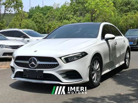 2022 Mercedes-Benz A Class A-Class Facelift A 200 L Sport Sedan Fashion Edition - автомобиль из Китая