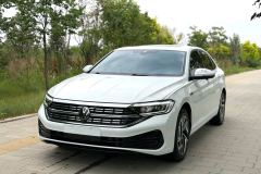 Volkswagen Jetta 280TSI Plus Edition - photo 1