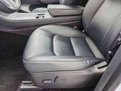 Tesla Model Y Rear-Wheel Drive - photo 20