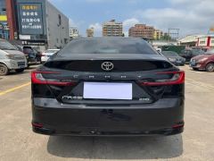 Toyota Camry 2.0E Elite Edition - photo 9