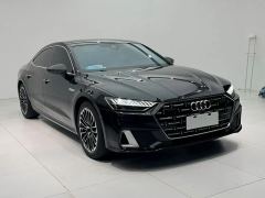 Audi A7L 45 TFSI S-line Version - фото 3