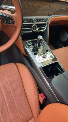 Bentley Flying V8 - ფოტო 9
